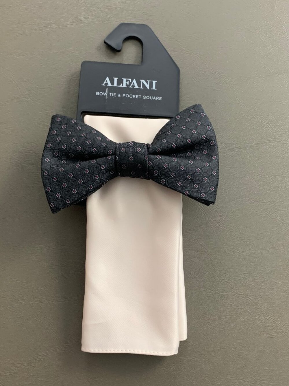 Alfani Men's Prince Geometric Bow Tie & Solid Pocket Square Set, Black Beige
